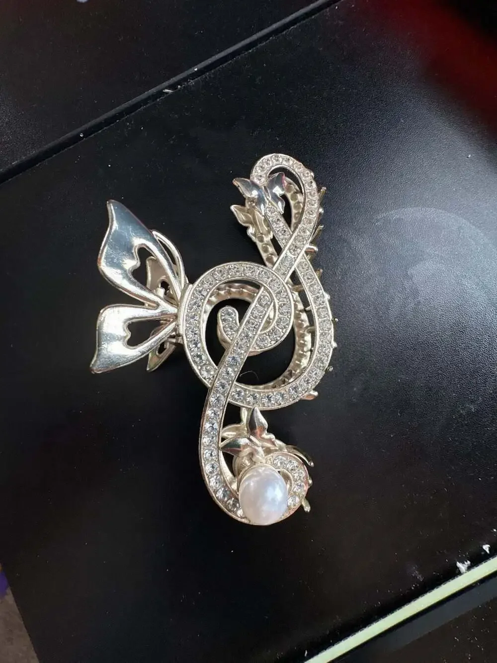 Treble Clef Music Note Hair Claw Clip with Rhinestones, Faux Pearl, and Butterfl
